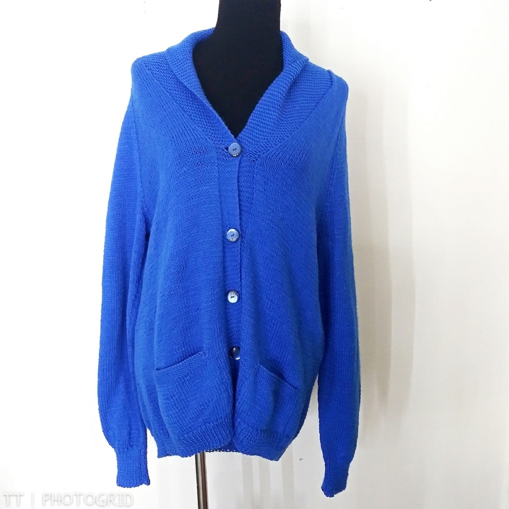 Vintage handmade button up cardigan
